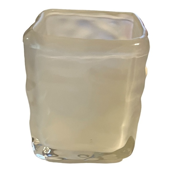 POLAR bear with Santa hat hugging frosted planter. - Picture 4 of 8